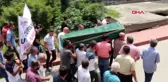 Uyuşturucudan ölen gencin cenazesinde pankart taşıyan kişi, uyuşturucuyla yakalandı