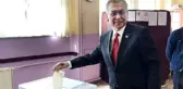 Tepkiler geri adım attırdı! Torbalı Belediye Başkanı oğlunun görevine son verdi