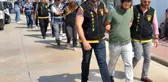 Milyonlarca liralık soygun yapan güvenlik müdürü, kuru ekmek yiyerek hayatta kalmış