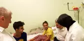 Yanan otobüsten abisiyle sağ kurtulmayı başardı