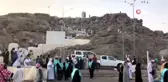 Türk Hacıları İçin Arafat'ta Klimalı Çadırlar KuruluyorHaftaya Cumartesi Günü Hac Görevinin En...