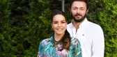 Bengü ve Selim Selimoğlu çifti kızları Zeynep'i kucaklarına aldı