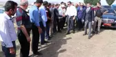 ERZURUM VALİ BİÇTİ, KÖYLÜLER ALKIŞLADI