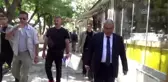 Vali Gündüzöz, sürücülere broşür dağıttı