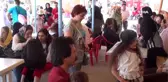 Van'a gelen İranlı turistler, bayram öncesi esnafın yüzünü güldürdü