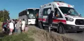 Tur otobüsü bariyerlere çarptı: 5 yaralı