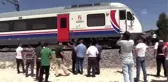Yolcu treninin çarptığı 4 yaşındaki çocuk öldü