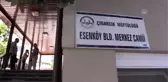 Hem Kur'an-ı Kerim'i hem de karateyi öğreniyorlar