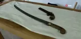 Evinin bodrum katını müzeye çevirdi
