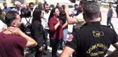 HDP'liler Van Büyükşehir Belediyesine girmek istedi, polis izin vermedi