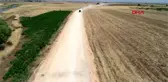 Yollarının asfalt yapımı durdurulan Erganililer, atamadan memnun