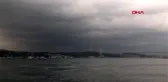 İSTANBUL-GÖÇ EDEN LEYLEKLER BOĞAZ SEMALARINDA EŞSİZ GÖRÜNTÜLER OLUŞTURDU