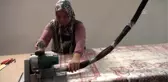 Demirci'deki halı işleme tesisi istihdama katkı sağlıyor