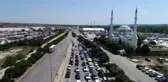 Edirne esnafı gurbetçileri türkülerle ve ikramlarla uğurladı