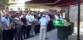 Silahlı kavgada ölen genç toprağa verildi
