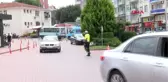Sinop trafik ışığı olmayan kentteki kavşakta 10 yıldır görevde