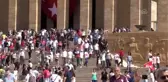 Büyük Zafer'in 97. yıl dönümü - Anıtkabir'e ziyaretçi akını
