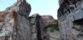 Tarihi kilise defineciler tarafından yok edildi