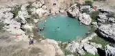 Uyuz olanlar bu göle akın ediyor