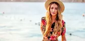 Şarkıcı Kylie Rae Harris, akrabalarının da hayatını kaybettiği yolda vefat etti