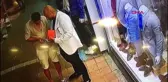 Esenyurt'ta sahte kimlikle açtığı kuyumcuda dolandırdı