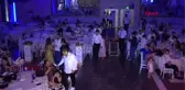 Düğünde falcao forması giyen damat ve gelinden yıldız oyuncuya mesaj