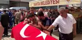 Hayatını kaybeden asker toprağa verildi