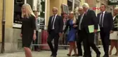 Boris johnson, ab komisyonu başkanı juncker ile görüştü