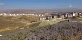 Terör mağduru aileler yeni yuvalarına kavuşuyor