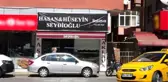 Trafikte hamile kadının aracına saldıran baklavacı kardeşlerin dükkanlarının tabelaları değişti