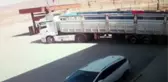 Erzurum oğlunu birliğine bıraktı dönüşte kaza yaptı 2 ölü, 3 yaralı