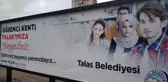 Talas Belediyesi şarkıcı Selena Gomez'e photoshopla başörtüsü taktı
