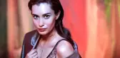 Oyuncu Hande Doğandemir, Photoshop'la bacaklarını inceltti