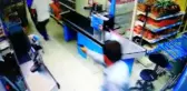 Markette silahlar çekildi: 4 yaralı