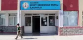 Öğrenciler 42 kilogramlık bal kabağı yetiştirdi