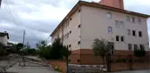 Şiddetli yağış ve rüzgar, okul çatısını uçurdu