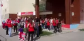 Iğdır'da gençler sokaklarda çöp topladı