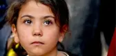 Şehit olan küçük Elif'in cenazesine kardeşinin bakışları damga vurdu