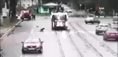 Telefonda Konuştuğu Kişiye Kızınca Aracıyla Yayaları Ezdi