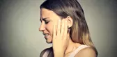 Kulak ağrısına ne iyi gelir? Kulak ağrısı neden olur? Kulak ağrısı nasıl geçer?