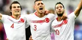 Milan'ın hocası Pioli'den Hakan Çalhanoğlu açıklaması: Ayrılığı söz konusu değil