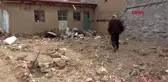 Afyonkarahisar bir ayda yaşadıkları 3 ev, köy odası yandı, şimdi elbiseleri kendi kendine alev...