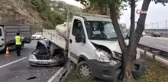 Samsun'da otomobil kamyonetin altına girdi: 2 yaralı