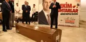 Belediye başkanı, muhtarlara tabut hediye edecek