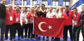 Çin'de altın madalya kazanan Taha Akgül'den asker selamı