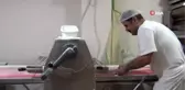 Baklava ustalarından Cumhuriyet Bayramına özel Mehmetçiğe ay yıldızlı baklava
