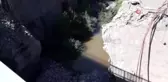 Heyelan riski bulunan ilçedeki tarihi köprü çöktü