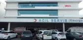 Muğla 'dur' ihtarına uymayan alkollü sürücü, aracın önüne atlayan polisi 2 kilometre kaputta taşıdı