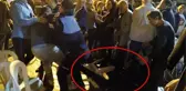 Selçuk'taki 29 Ekim kutlamalarında Belediye Başkanı'na saldırı