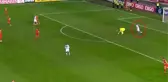 Frey'in kalecinin arkasına saklanarak attığı gol Almanya'yı salladı